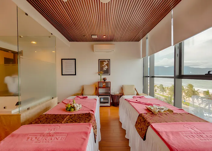 Grand Tourane Hotel Da Nang