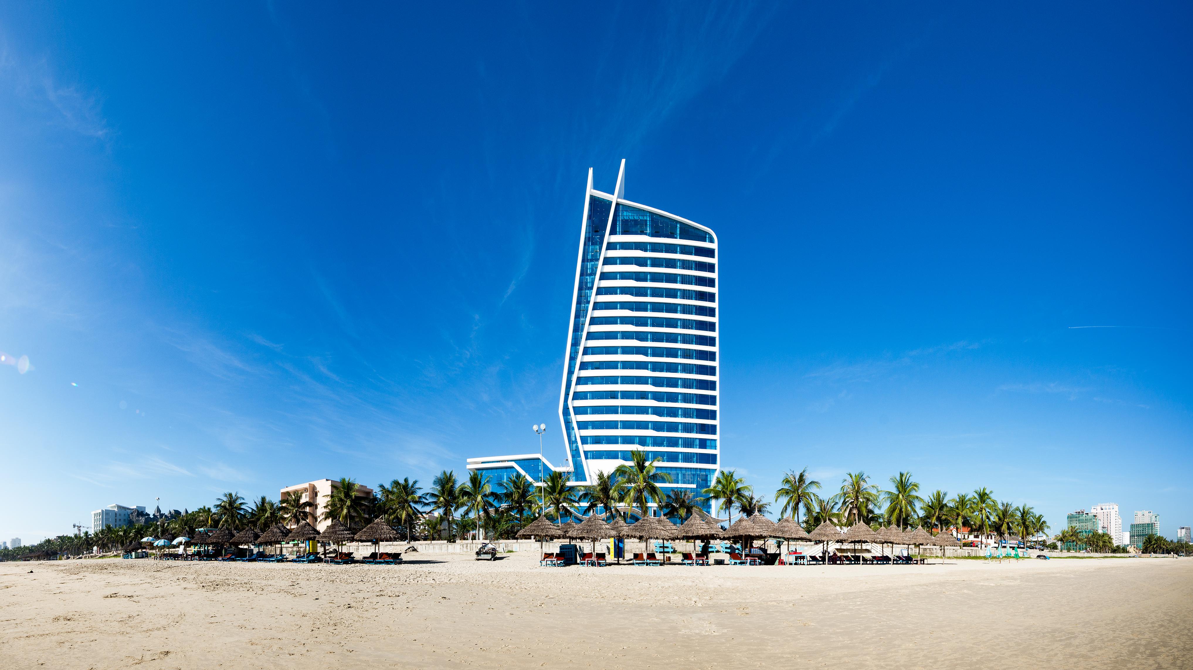 Grand Tourane Hotel Da Nang 5*