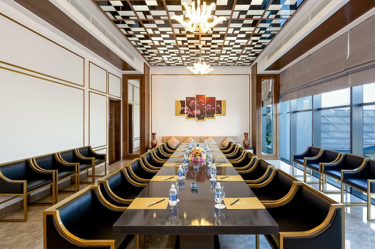 Grand Tourane Hotel Da Nang Hotel